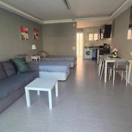 Studio In City Fuengirola Exteriör bild